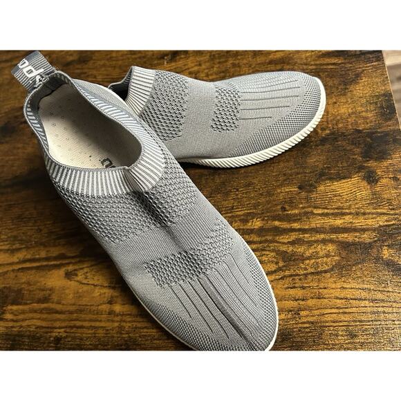 Spostar grey Slip on Sneakers Size 8 - Picture 1 of 6